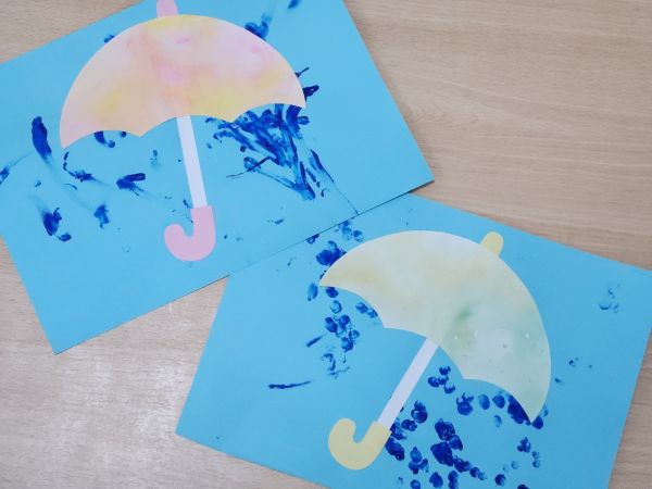 雨の日製作☂